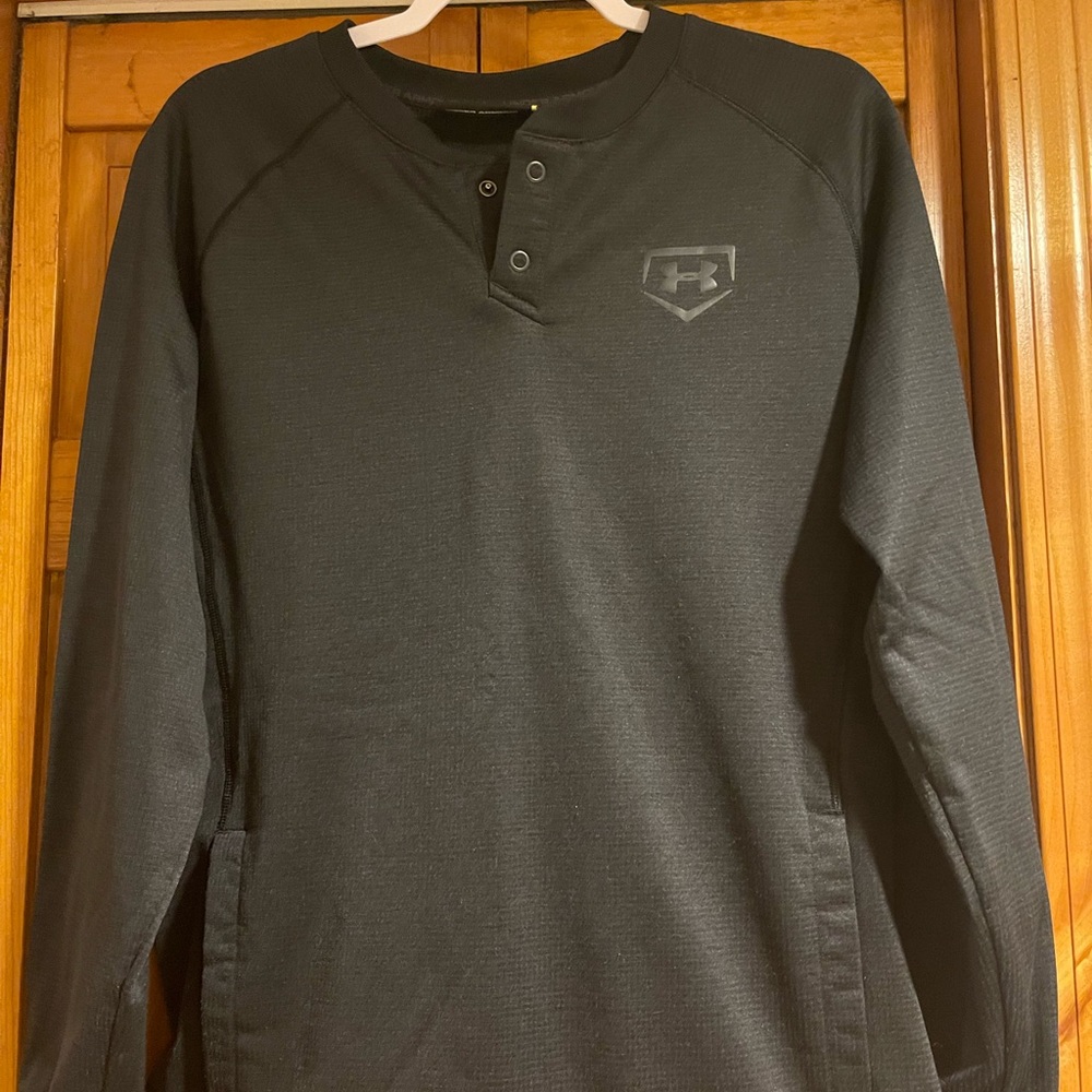 Men’s Under Armour Black Long-Sleeve Henley